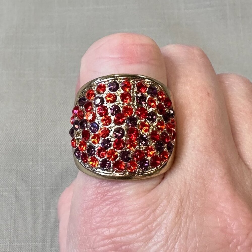 Large Gold Tone with Red and Purple Stones Stretchy Ring